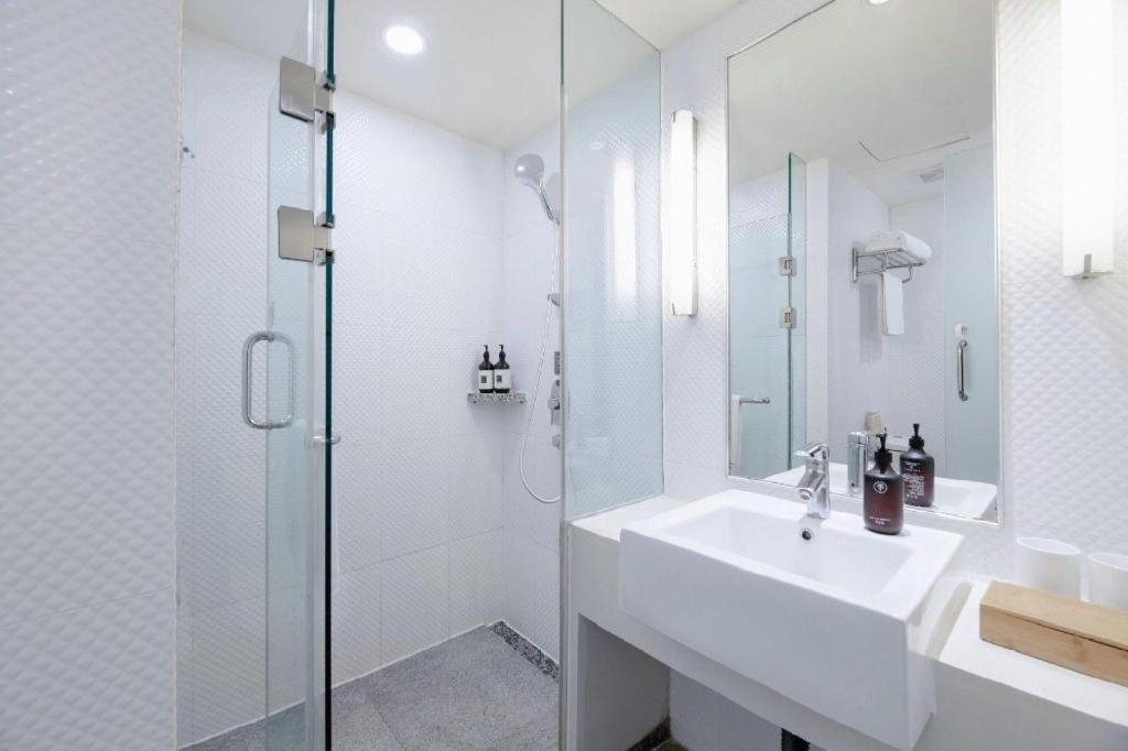Ji Hotel Chongqing Shangqingsi Niujiaotuo Metro Station Τσονγκίνγκ Εξωτερικό φωτογραφία